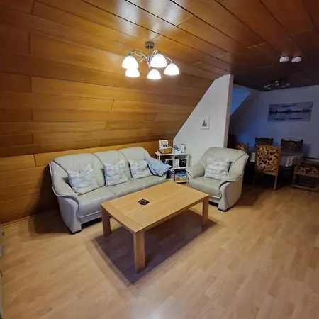 Ruhrpottbude - Private Ferienwohnung Im Herzen Des Ruhrgebiets Bochum Esterno foto